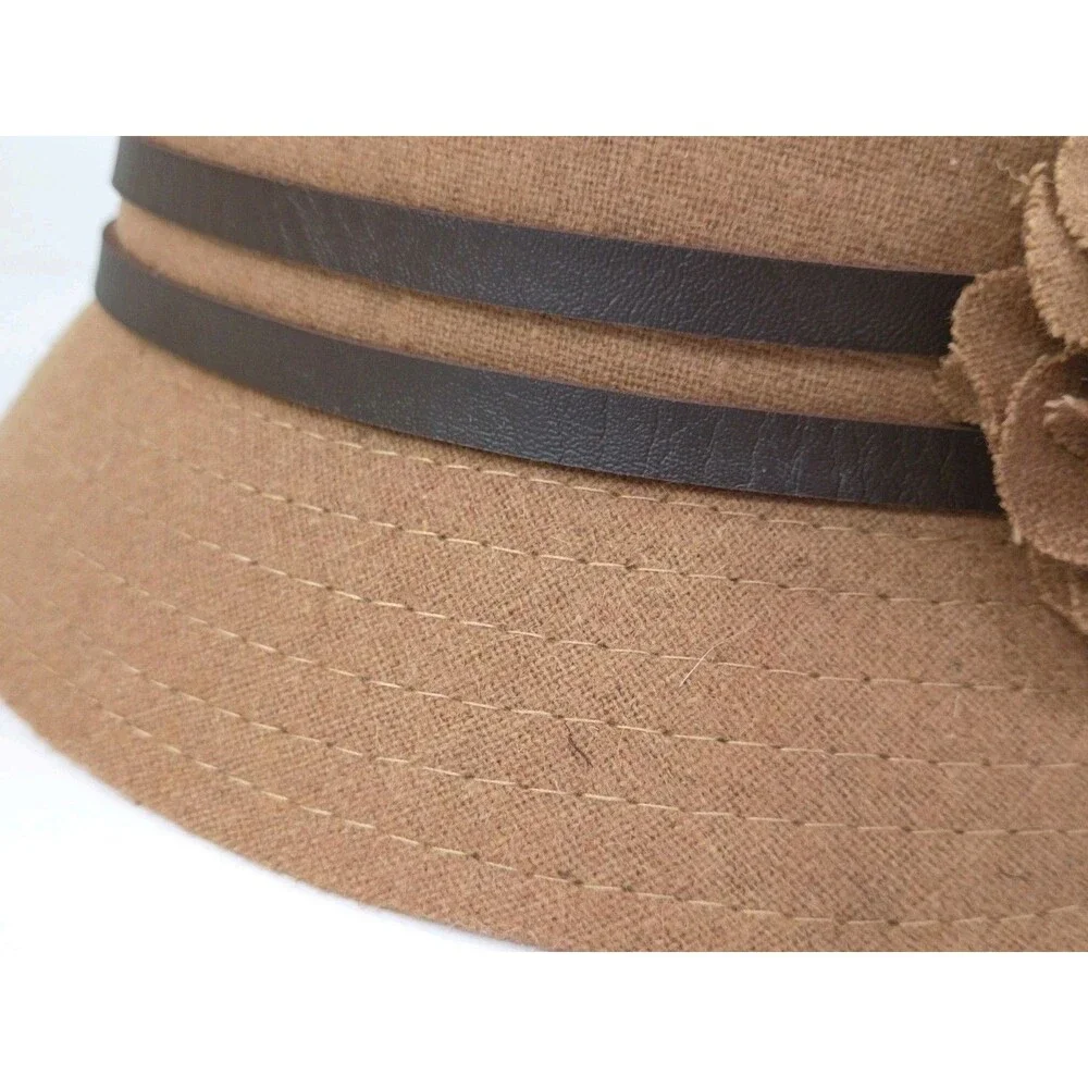 Manhattan Hat Company excellent color